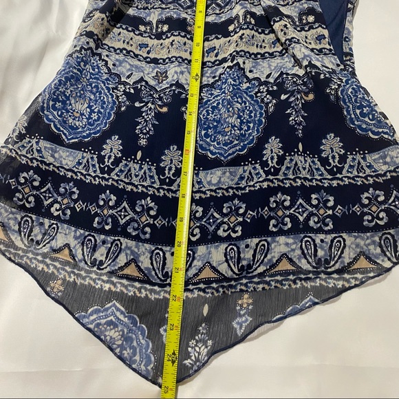 Rampage chiffon halter top, size M. - Picture 8 of 9